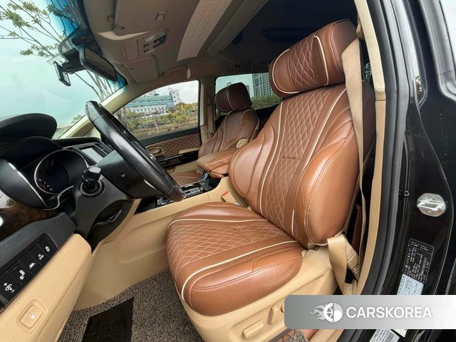 Kia The New Carnival 2018 Черный из Кореи, фото 4