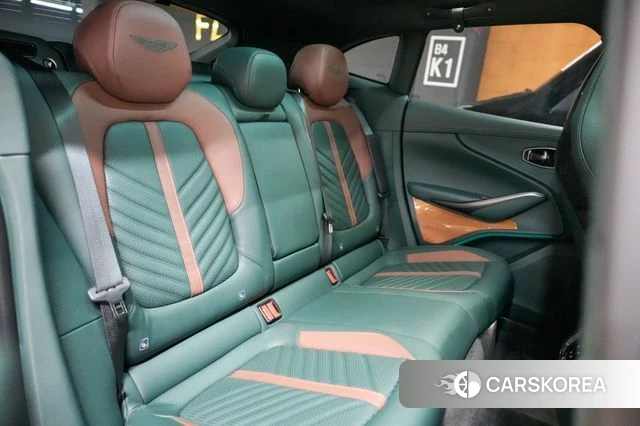Aston Martin DBX 2024 Синий нефрит из Кореи, фото 4
