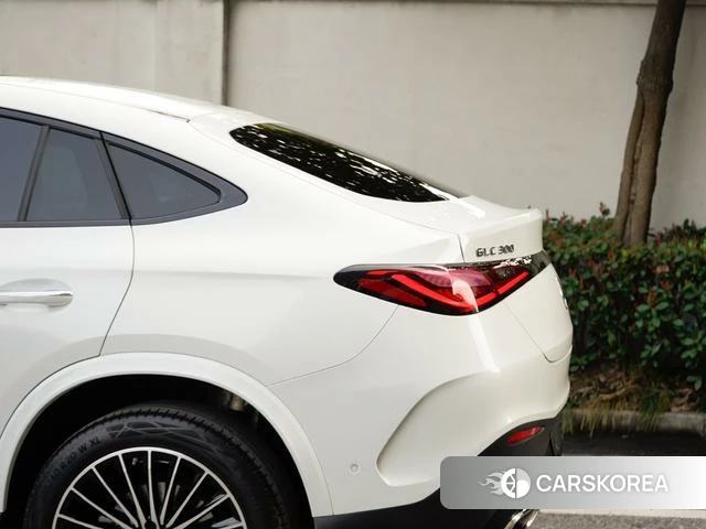 Mercedes-Benz GLC 2024 Белый из Китая, фото 4