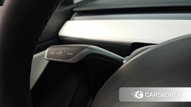 Tesla Model 3 2021 Красный из Кореи, фото 4