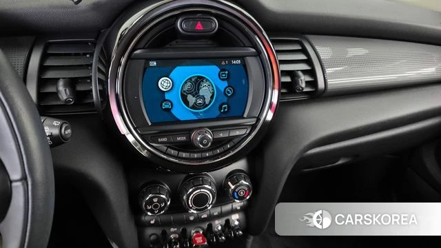 Mini Cooper 2019 Жемчужный цвет из Кореи, фото 4