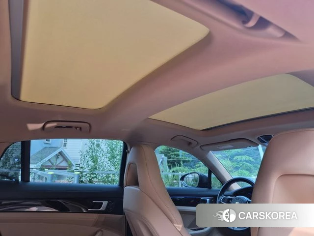 Porsche Panamera (971) 2018 Серый из Кореи, фото 4