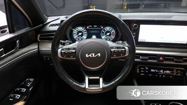 Kia K5 3rd generation 2022 Белый из Кореи, фото 4