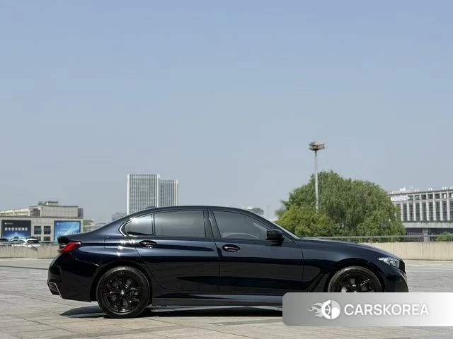BMW i3 2025 Черный из Китая, фото 4