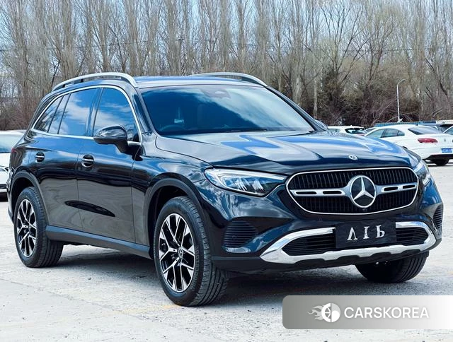 Mercedes-Benz GLC 2023 Черный из Китая, фото 4