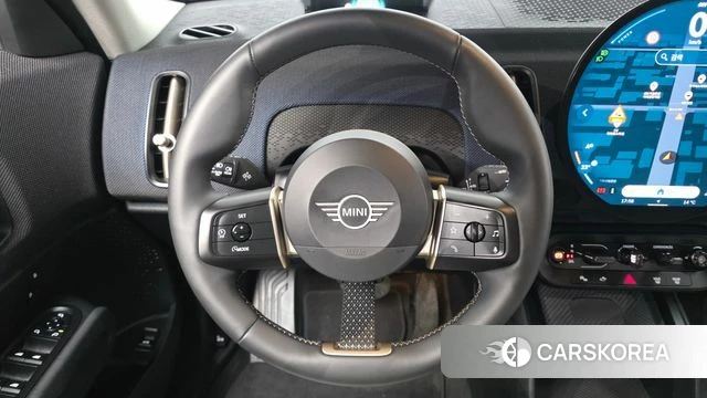 Mini Cooper S Countryman 3rd Generation 2025 Зеленый из Кореи, фото 4