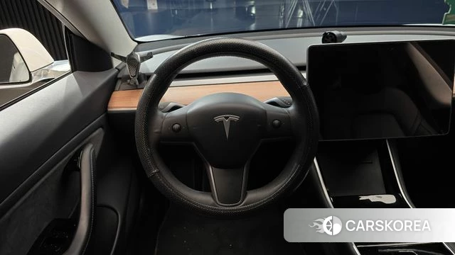 Tesla Model 3 2020 Белый из Кореи, фото 4