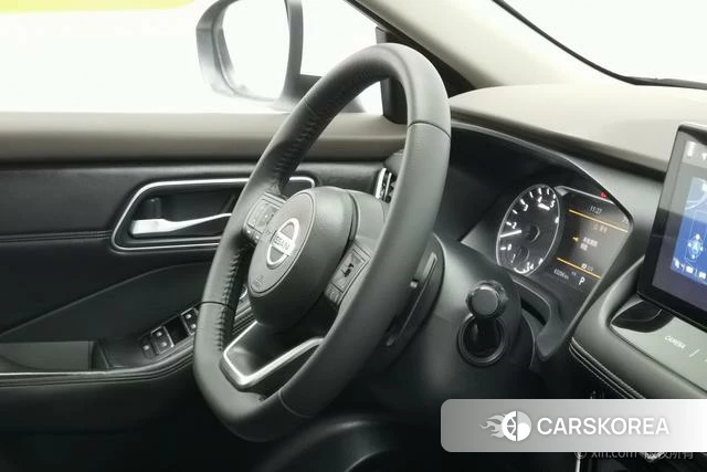 Nissan X-Trail 2022 Белый из Китая, фото 4
