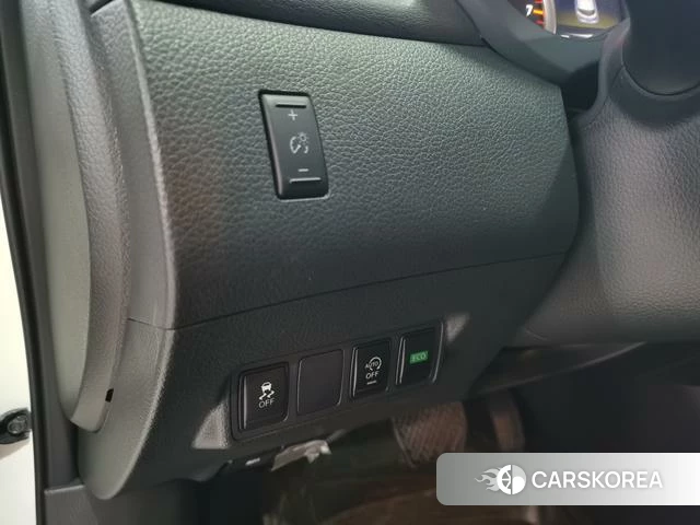 Nissan Tiida 2021 Белый из Китая, фото 4