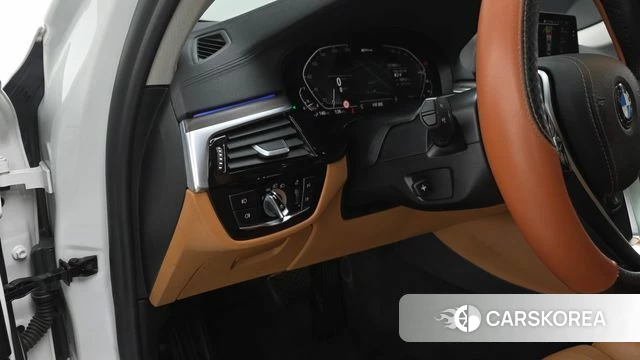 BMW 5 Series (G30) 2020 Белый из Кореи, фото 4
