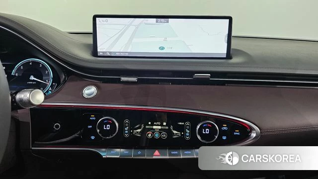 Genesis GV70 2021 Черный из Кореи, фото 4
