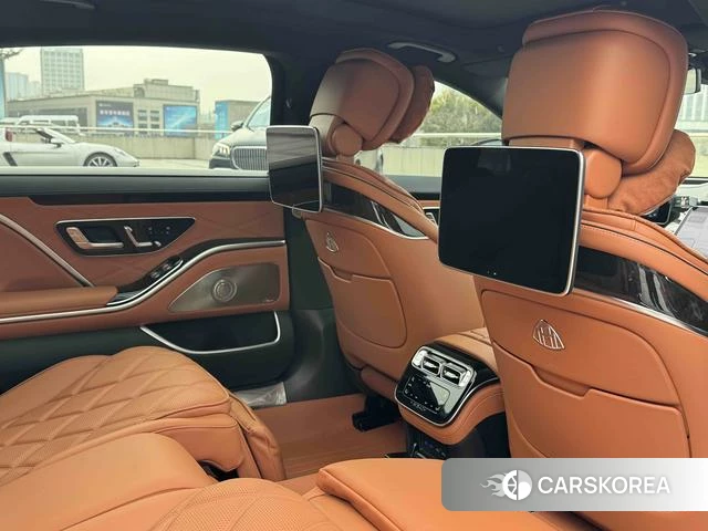 Mercedes-Benz Maybach S-Class 2024 Черный из Китая, фото 4