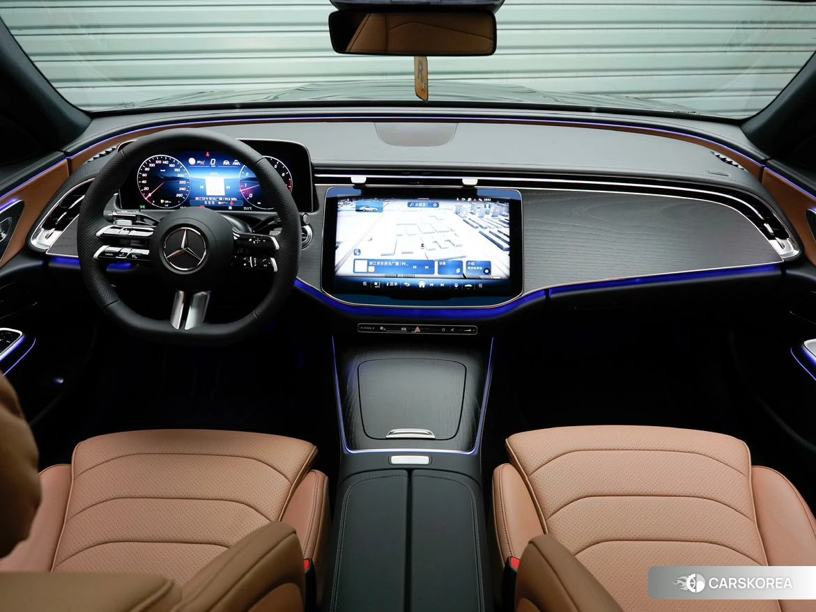 Mercedes-Benz E-Class 2023 Темно-серый из Китая, фото 4
