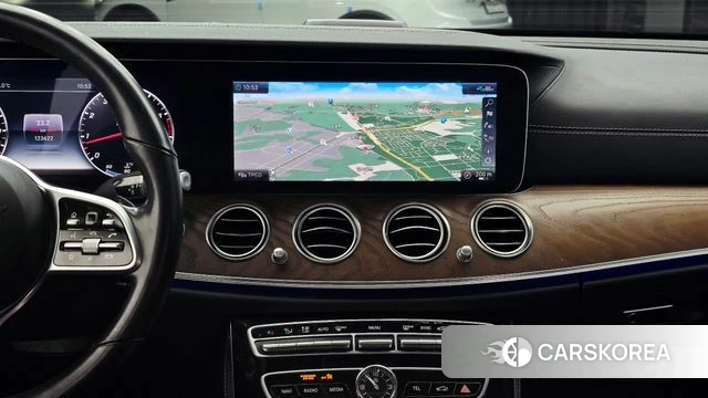 Mercedes-Benz E-Class W213 2020 Черный из Кореи, фото 4