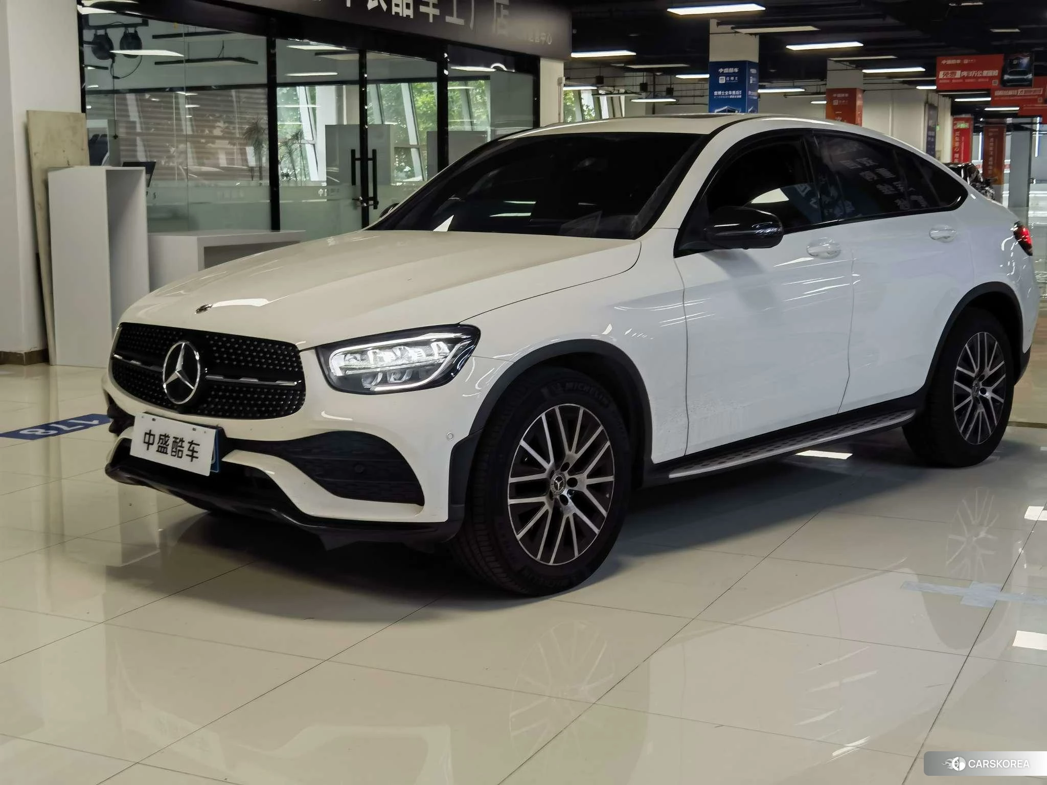 Mercedes-Benz GLC 2022 Белый из Китая, фото 4