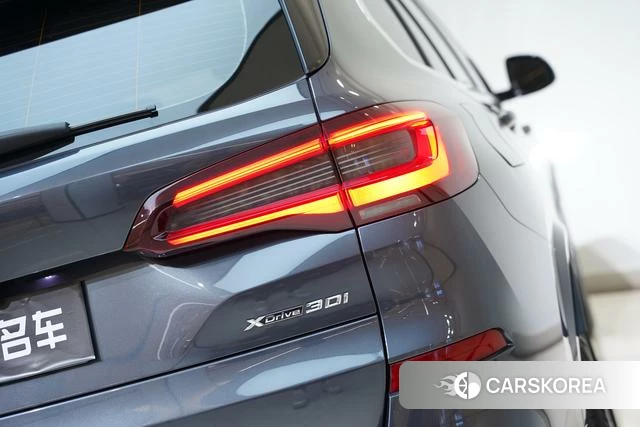 BMW X5 2021 Темно-серый из Китая, фото 4