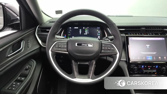 Jeep Grand Cherokee (WL) 2023 Серебряный из Кореи, фото 4