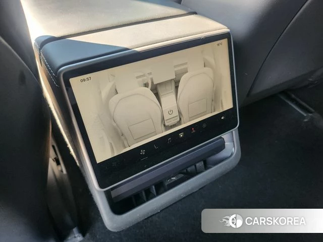 Tesla Model 3 2024 Белый из Кореи, фото 4