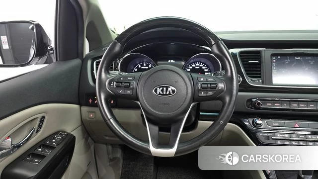 Kia The New Carnival 2018 Белый из Кореи, фото 4