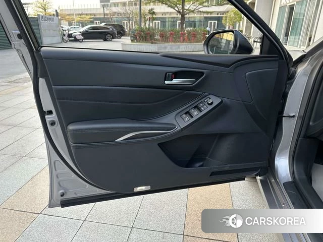Toyota Avalon 2023 Серебристо-серый из Китая, фото 4
