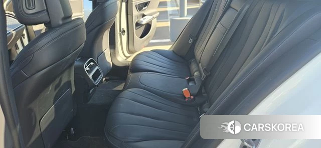 Mercedes-Benz E-Class W214 2024 Белый из Кореи, фото 4