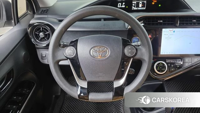 Toyota Prius C 2018 Белый из Кореи, фото 4
