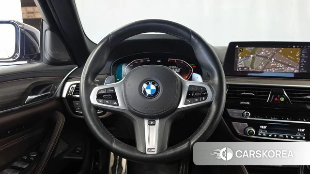 BMW 5 Series (G30) 2020 Черный из Кореи, фото 4