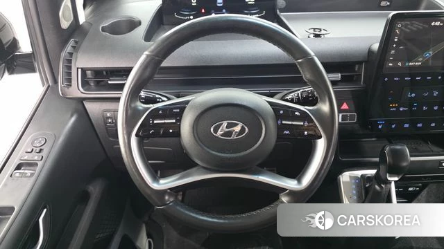 Hyundai Staria 2023 Черный из Кореи, фото 4