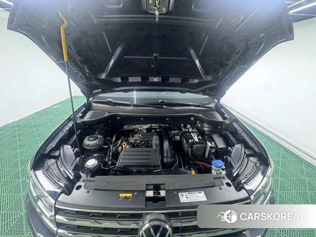 Volkswagen Tharu 2021 Темно-серый из Китая, фото 4