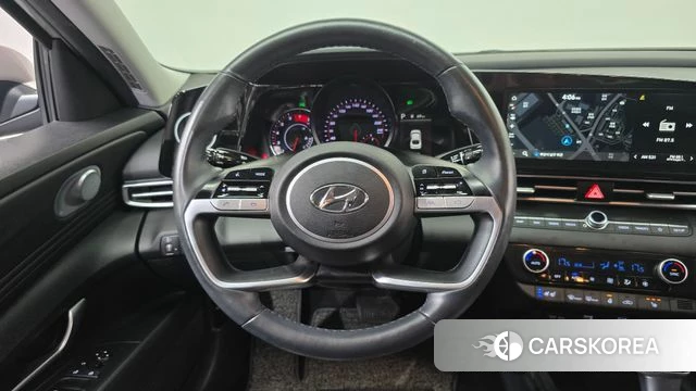 Hyundai Avante (CN7) 2021 Серебристо-серый из Кореи, фото 4