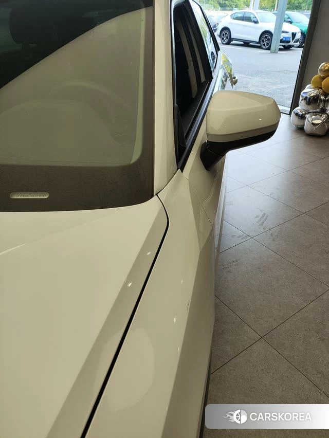 Audi Q2L 2020 Белый из Китая, фото 4