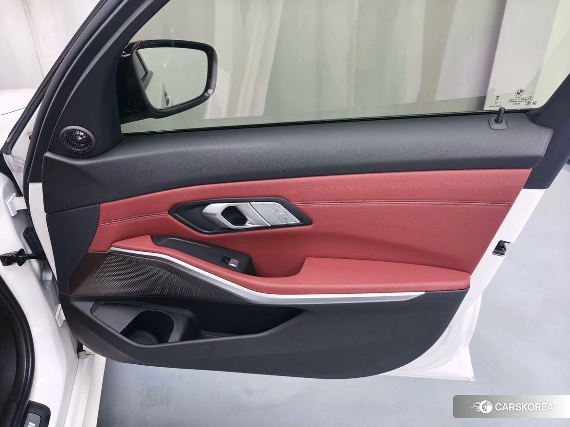 BMW 3 series 2020 Белый из Китая, фото 4