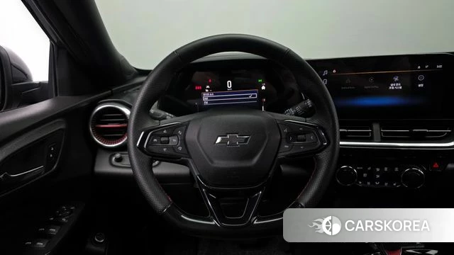 Chevrolet (GM Daewoo) Trax Crossover 2024 Черный из Кореи, фото 4