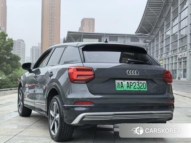 Audi Q2L 2021 Черный из Китая, фото 4