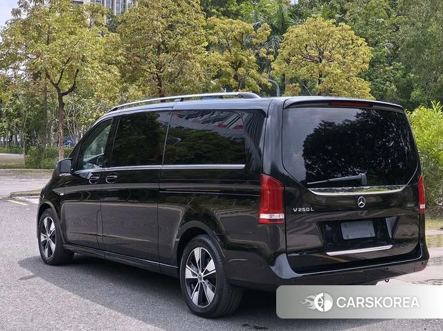 Mercedes-Benz V-Class 2021 Черный из Китая, фото 4