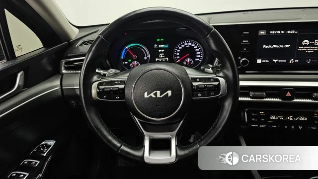 Kia K5 Hybrid 3rd Generation 2023 Черный из Кореи, фото 4