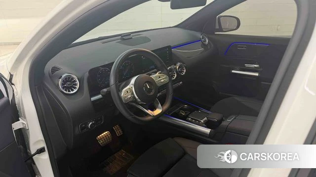 Mercedes-Benz GLA - Class H247 2022 Белый из Кореи, фото 4