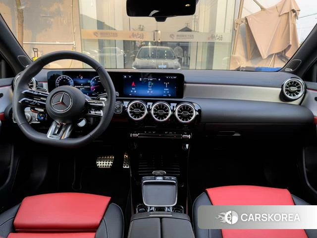 Mercedes-Benz AMG A-Class 2026 Черный из Китая, фото 4