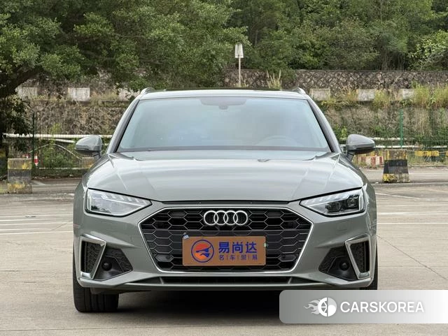 Audi A4L 2022 Темно-серый из Китая, фото 4