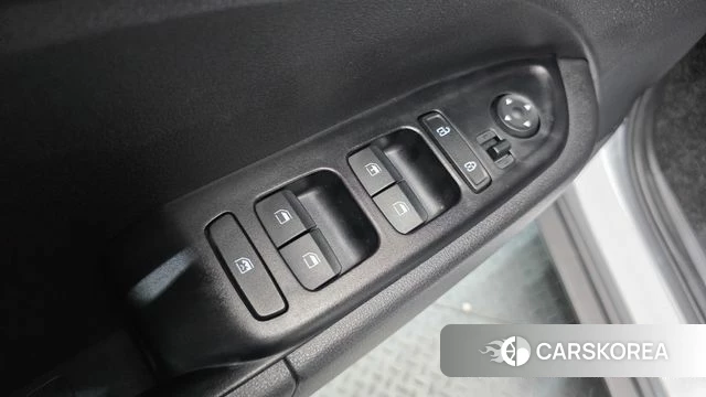 Hyundai Venue 2020 Белый из Кореи, фото 4