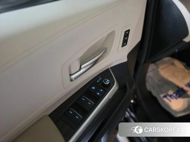 Toyota Sienna 4th Generation 2024 Черный из Кореи, фото 4