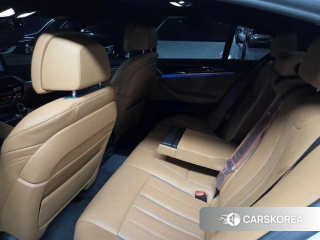 BMW 5 Series (G30) 2021 Белый из Кореи, фото 4