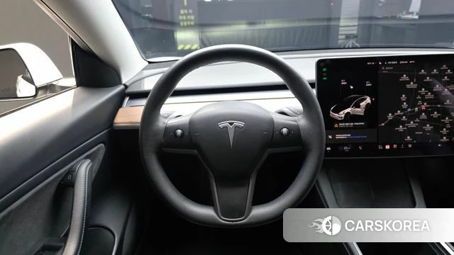 Tesla Model 3 2021 Белый из Кореи, фото 4