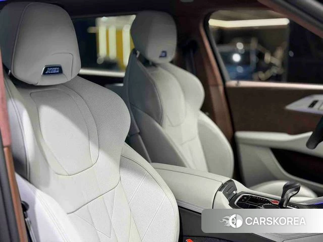 BMW XM 2026 Темно-серый из Китая, фото 4