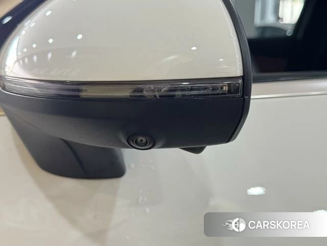 Mercedes-Benz GLC 2024 Белый из Китая, фото 4