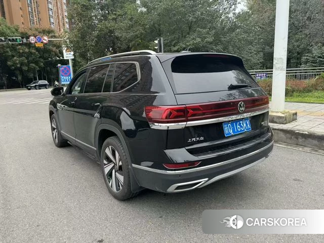 Volkswagen Teramont 2023 Черный из Китая, фото 4