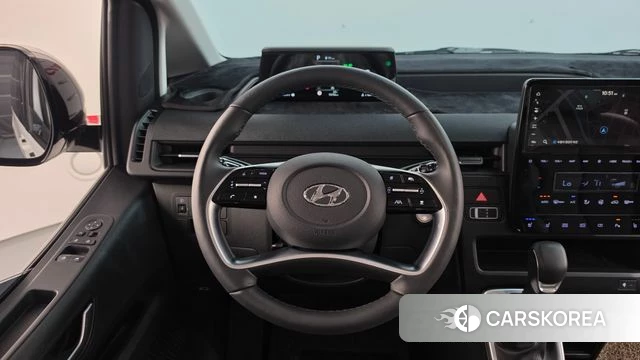Hyundai Staria 2023 Белый из Кореи, фото 4