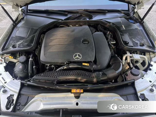 Mercedes-Benz C-class 2021 Белый из Китая, фото 4