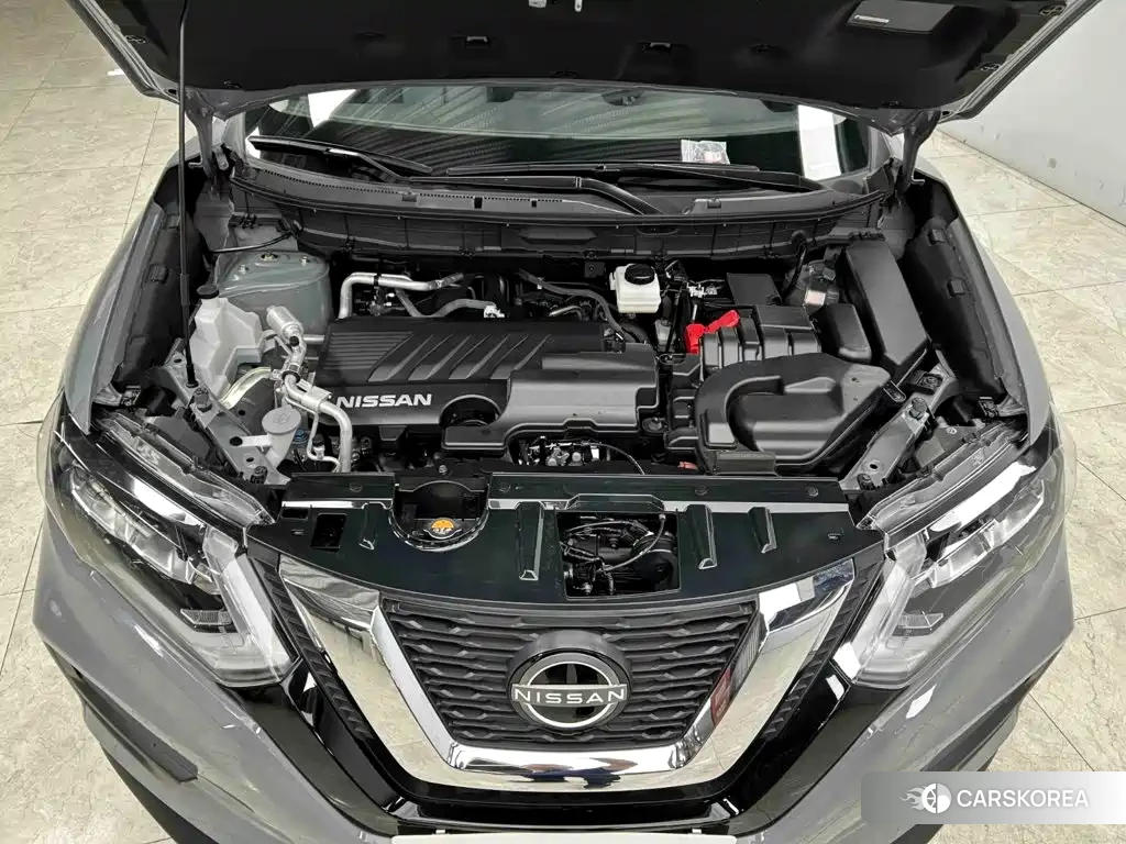 Nissan Qijun 2025 Silver/gray из Китая, фото 4