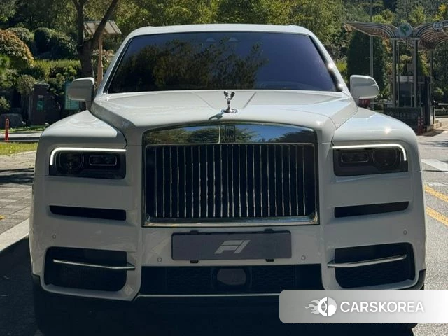 Rolls-Royce Cullinan 2024 Серебристо-серый из Кореи, фото 4